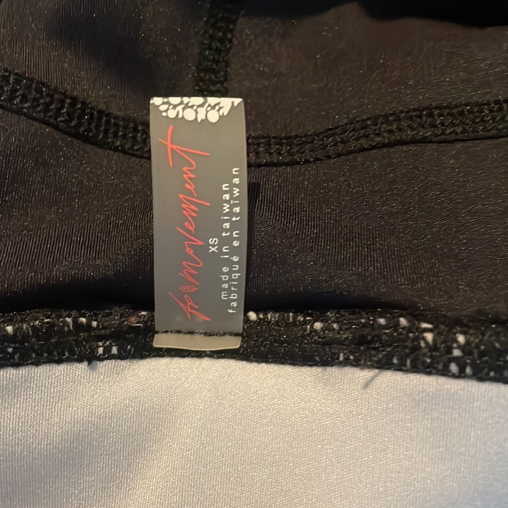 Fp Movement Leggings Good Condition - image 4